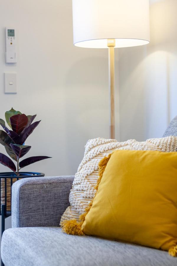 כרייסטצ'רץ' Walk To Central City 2 Bed 2 Bath. Madras Street מראה חיצוני תמונה